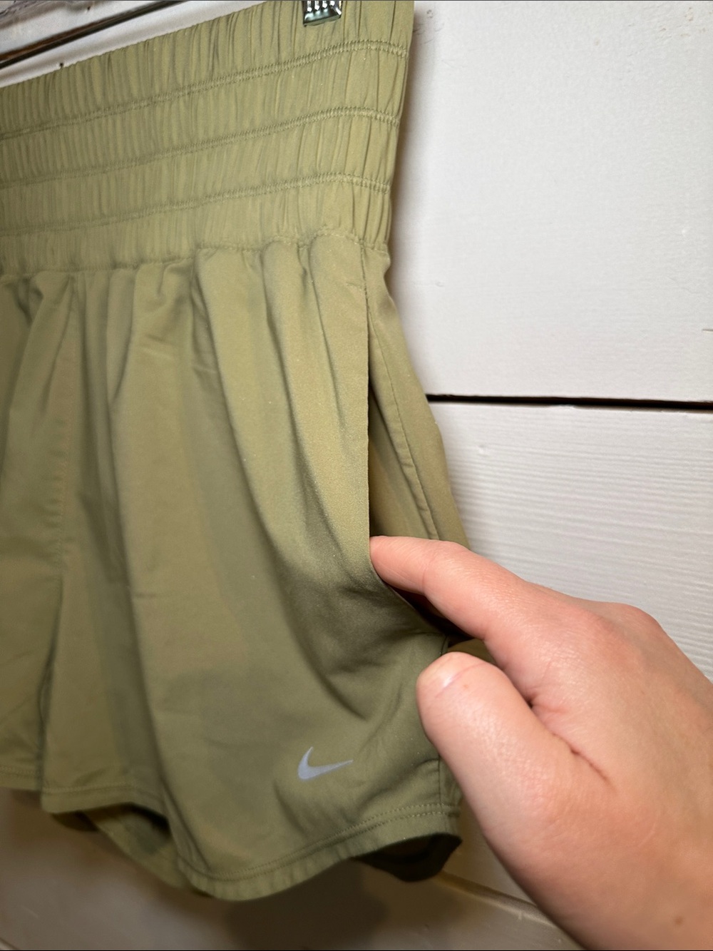 Nike Womens Dri-FIT Ultra High-Waisted 3" Lined Shorts Neutral Olive Medium - Picture 4 of 11